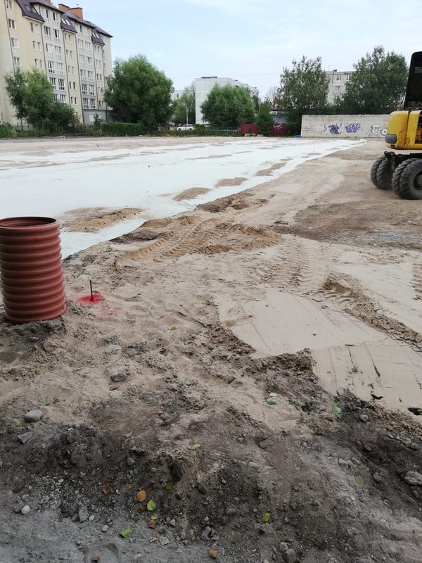 Устройство игровой площадки(футбольное поле) и прилегающий территории