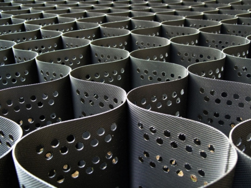 Георешетка объемная с перфорацией ГА ОР 50/160, размер модуля 3,0 м х 6,0 м (1шт. = 18,0 м2)