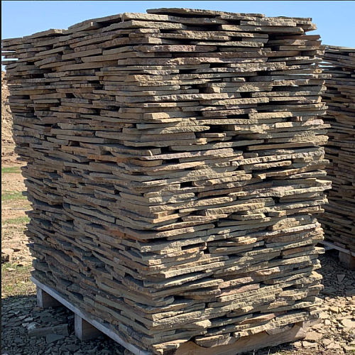 Камень серый (серо-красный) 2 см 