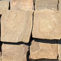 Камень коричневый 3 см