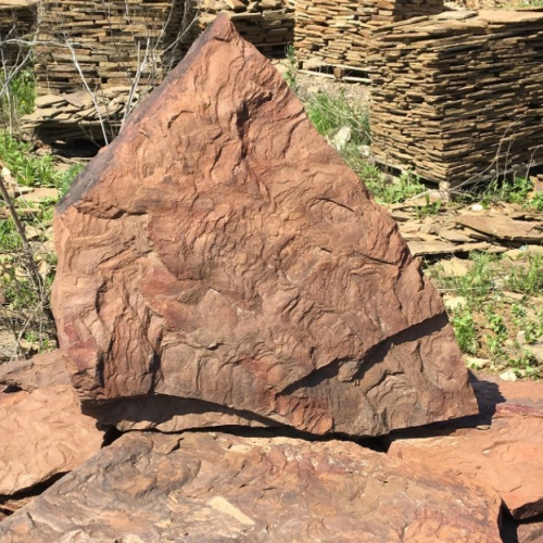 Камень дракон красный 2 см