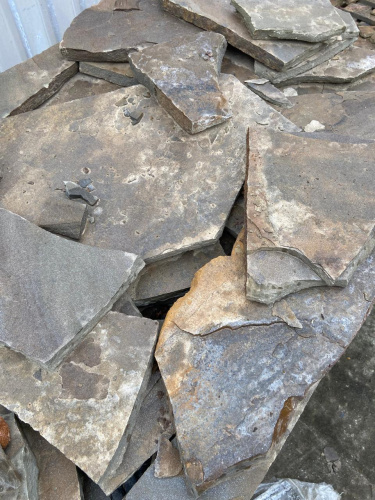 Камень серый 5 см