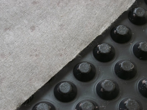 Профилированная мембрана RollGEO DRAIN 650 гр/м2 (2х10м)