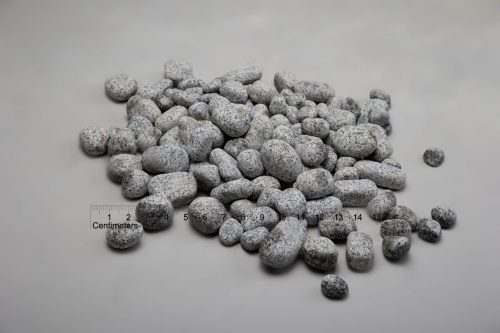 Галька декоративная "Светло-серая" фр. 20-40 мм, упаковка 20 кг фото 2